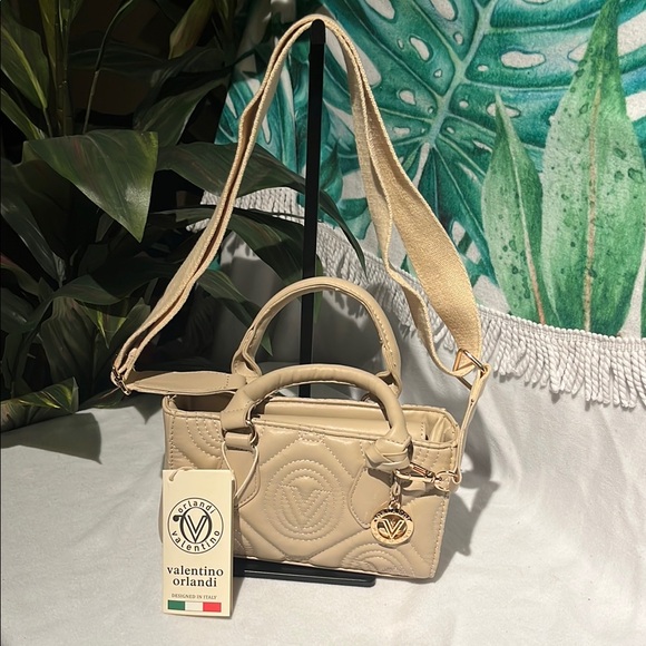 Valentino Orlandi Handbags - Valentino Orlandi Beige Quilted Women's Bag